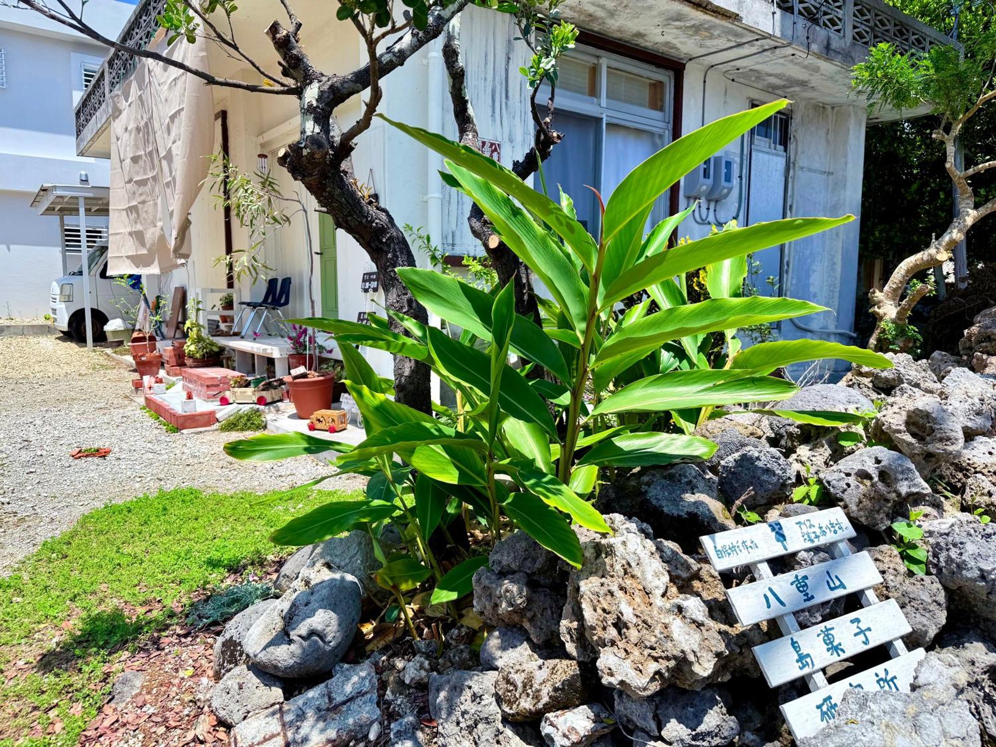 星降る夜と天然木の香りに包まれる新築癒しの隠れ家ishigaki Villa En えん Экстерьер фото